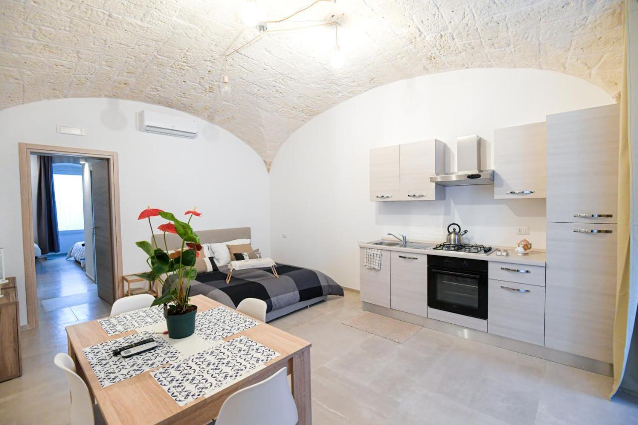 Bari City Center - Timesrl Apartments Bagian luar foto