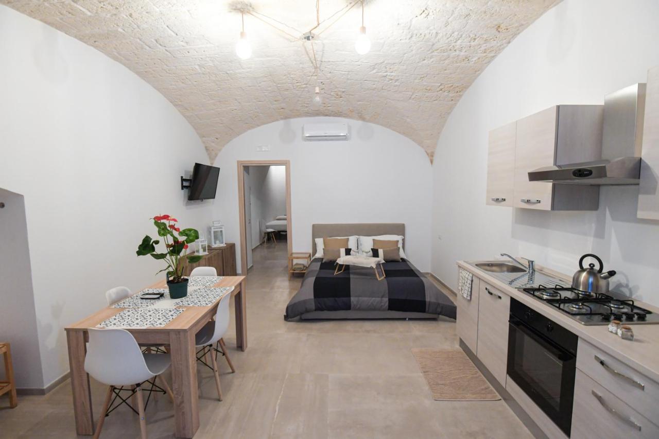 Bari City Center - Timesrl Apartments Bagian luar foto