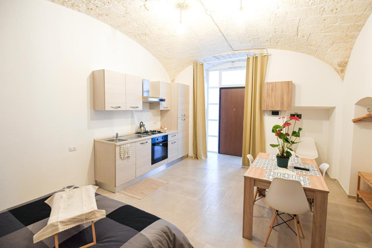 Bari City Center - Timesrl Apartments Bagian luar foto