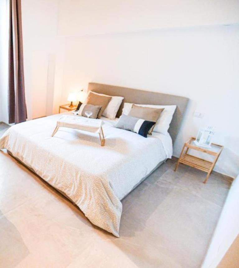 Bari City Center - Timesrl Apartments Bagian luar foto