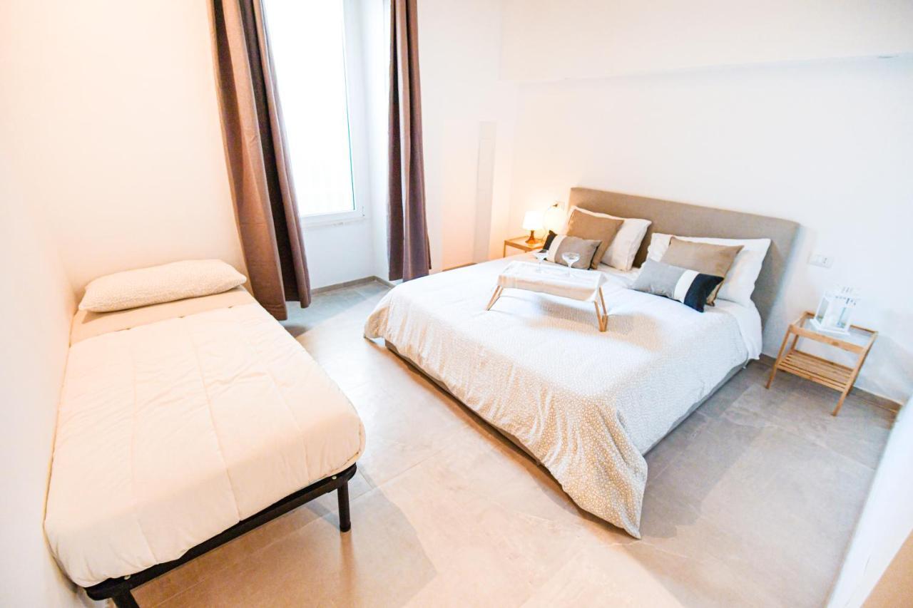 Bari City Center - Timesrl Apartments Bagian luar foto